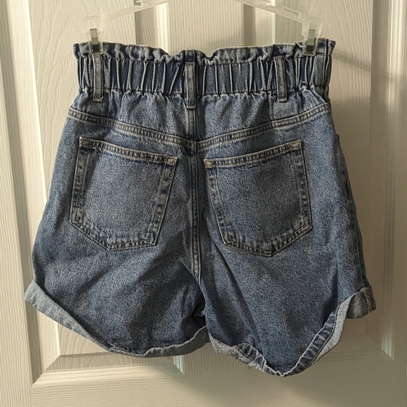 H&M Paperbag Denim Shorts | Size XS - Picture 9 of 9